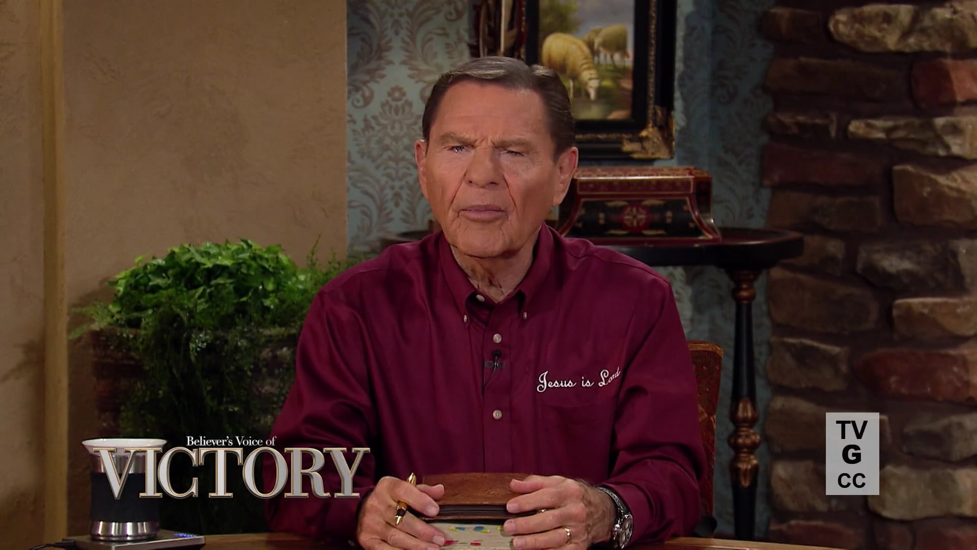 You have authority as a believer! Watch Believer’s Voice of Victory as Kenneth Copeland joins Mark and Trina Hankins for a powerful discussion about how the spirit of faith moves mountains by speaking words of victory—and not words of fear. Learn how to tell your mountain to move, and watch it disappear! You have authority as a believer! Watch Believer’s Voice of Victory as Kenneth Copeland joins Mark and Trina Hankins for a powerful discussion about how the spirit of faith moves mountains by speaking words of victory—and not words of fear. Learn how to tell your mountain to move, and watch it disappear!