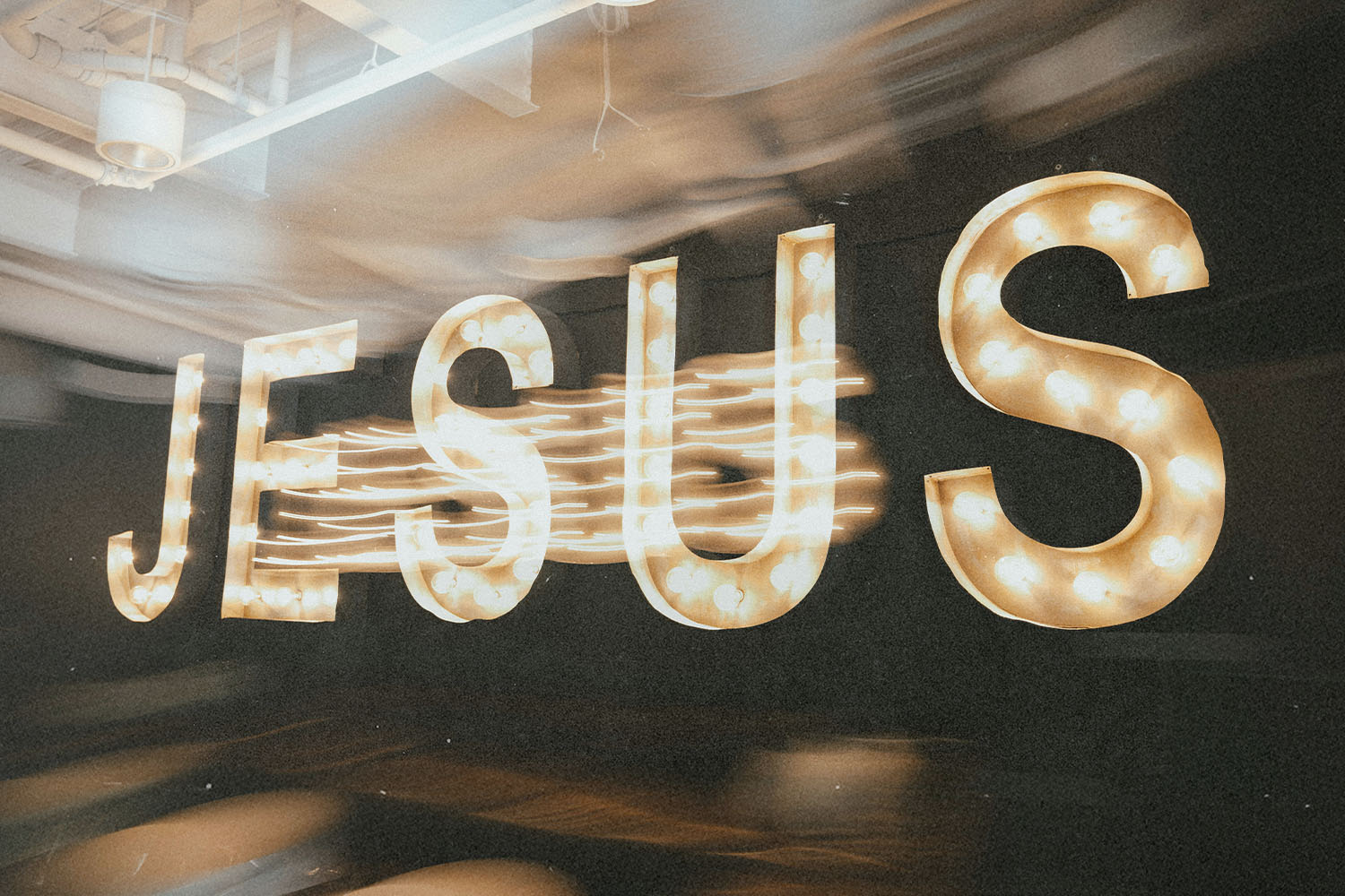 10 Declarations Using the Name of Jesus
