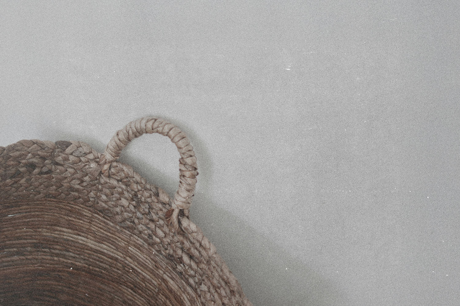 What is the difference between a tithe and an offering?