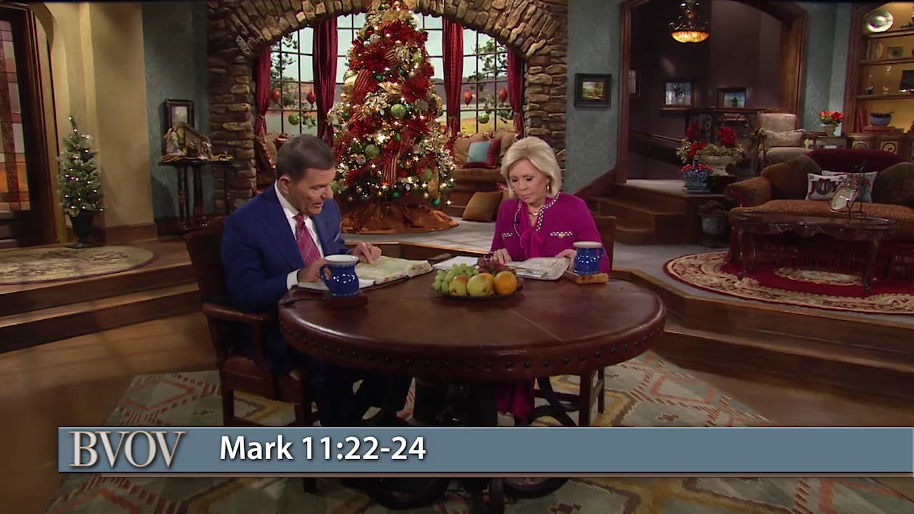 Merry Christmas! Join Kenneth and Gloria Copeland on Believer’s Voice of Victory, as they discuss the difference between spiritual forces and how they work. Learn how hope is always in the future, but faith is NOW. Don’t get stuck in hope—cross over to the simplicity of faith! Merry Christmas! Join Kenneth and Gloria Copeland on Believer’s Voice of Victory, as they discuss the difference between spiritual forces and how they work. Learn how hope is always in the future, but faith is NOW. Don’t get stuck in hope—cross over to the simplicity of faith!