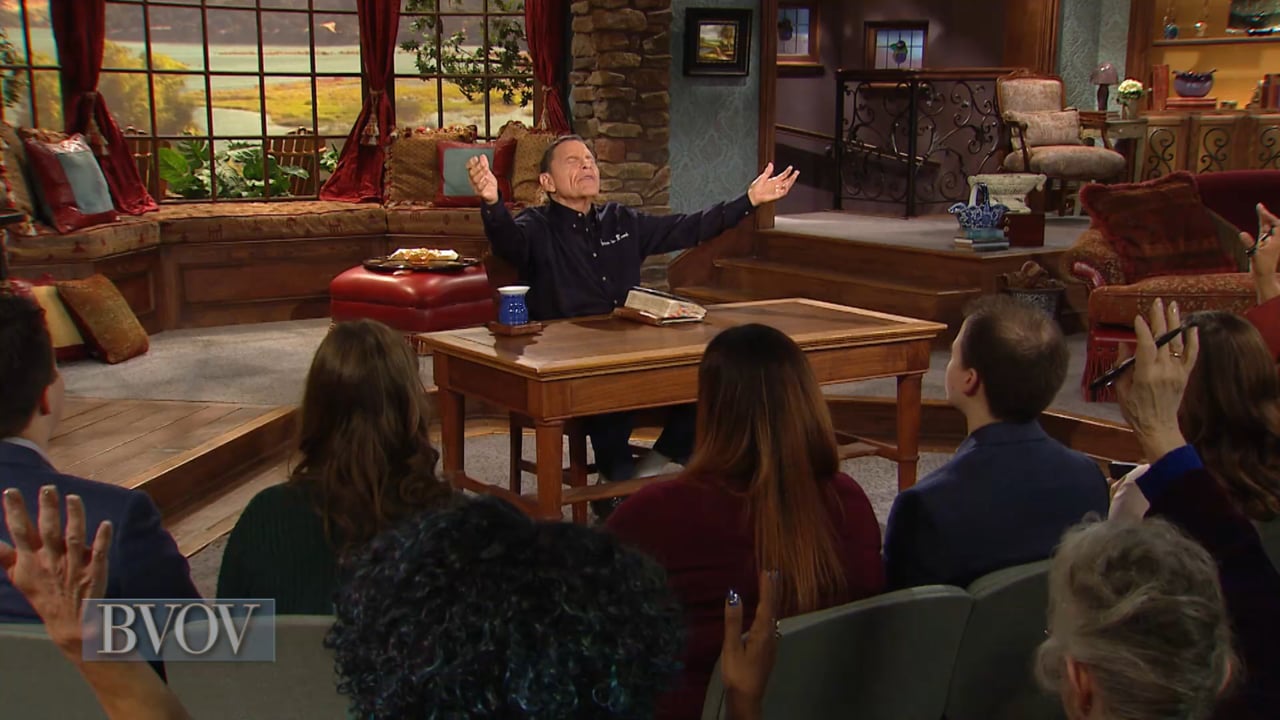 If you’re looking for answers from your friends or on the internet—you’re looking in the wrong places! Watch Believer’s Voice of Victory, as Kenneth Copeland teaches you how to train your born-again spirit to hear the voice of the Holy Spirit every day and in every situation. The answers to every problem are in your born-again spirit! If you’re looking for answers from your friends or on the internet—you’re looking in the wrong places! Watch Believer’s Voice of Victory, as Kenneth Copeland teaches you how to train your born-again spirit to hear the voice of the Holy Spirit every day and in every situation. The answers to every problem are in your born-again spirit!