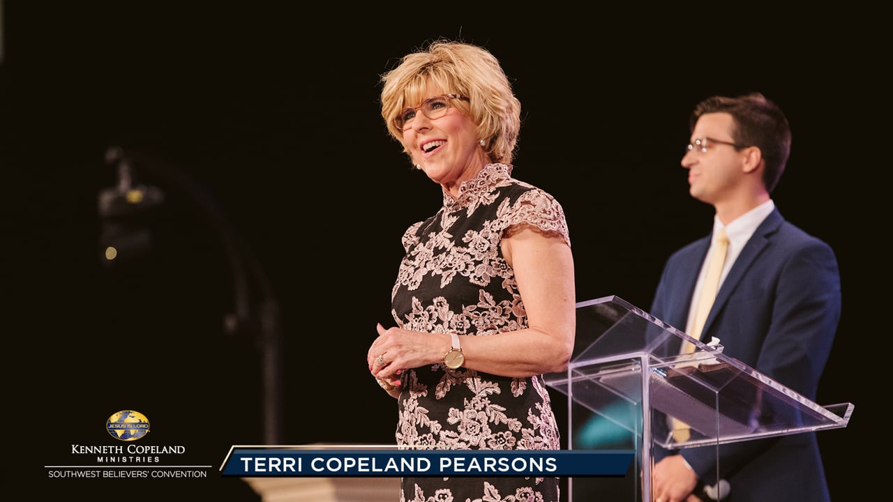 At the 2019 Southwest Believers’ Convention, Holden Hanley gives his testimony and what happened when he asked God to teach him to pray. Ps. Terri Copeland Pearsons prays THE BLESSING over the convention attendees; to keep growing in grace and building their homes on the rock of revelation! At the 2019 Southwest Believers’ Convention, Holden Hanley gives his testimony and what happened when he asked God to teach him to pray. Ps. Terri Copeland Pearsons prays THE BLESSING over the convention attendees; to keep growing in grace and building their homes on the rock of revelation!