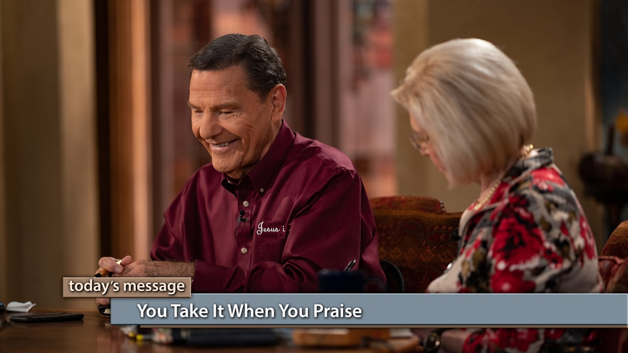 When will you receive the answer to your prayer? Watch Believer’s Voice of Victory as Kenneth and Gloria Copeland teach you the role gratitude plays in receiving answered prayer. When you pray, believe you receive, then praise God--the manifestation is on its way. You take it when you praise! When will you receive the answer to your prayer? Watch Believer’s Voice of Victory as Kenneth and Gloria Copeland teach you the role gratitude plays in receiving answered prayer. When you pray, believe you receive, then praise God--the manifestation is on its way. You take it when you praise!