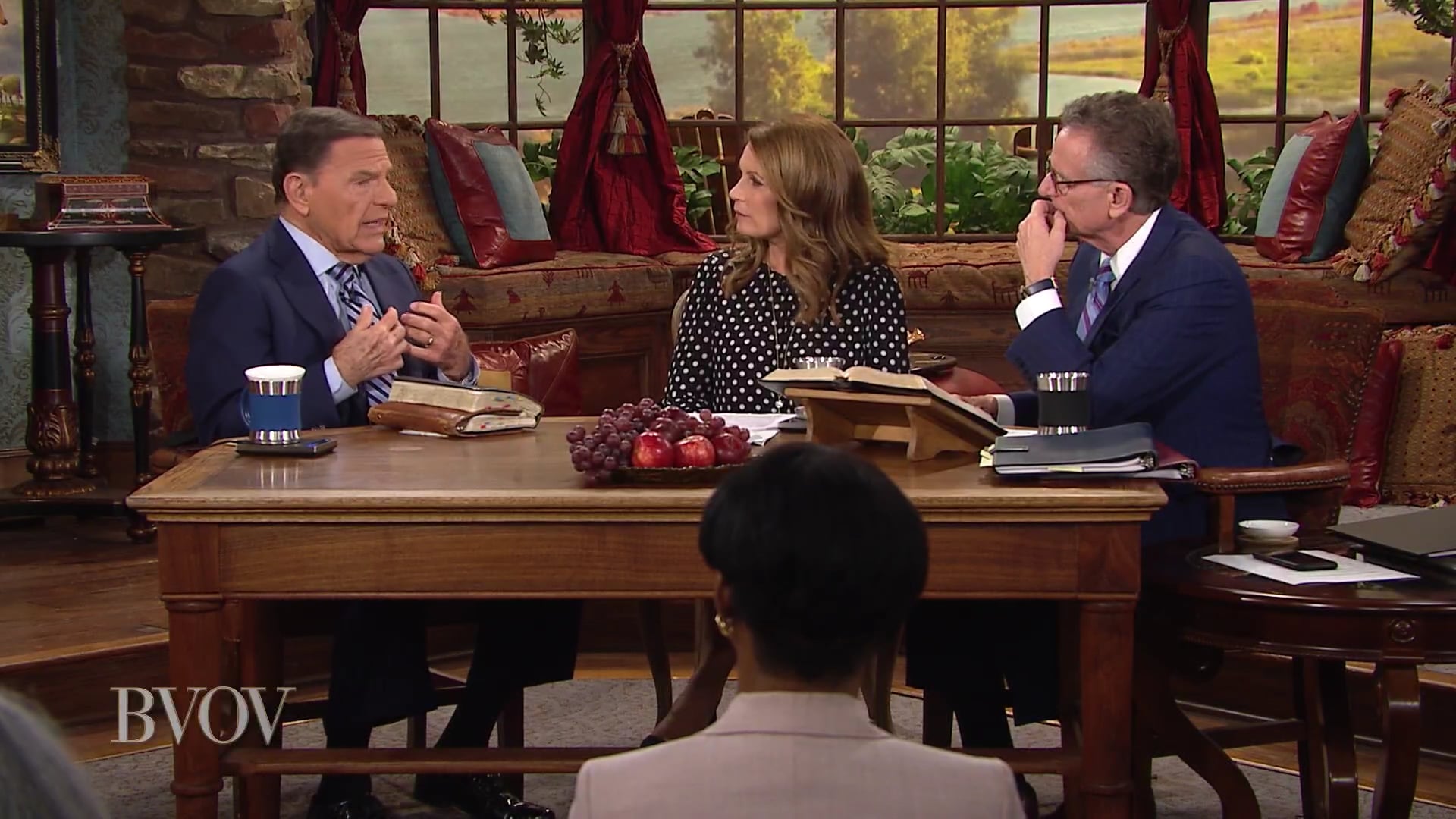 Who are the presidential candidates? Watch Kenneth Copeland, Michele Bachmann and George Pearsons on Believer’s Voice of Victory as they discuss why understanding the two party platforms will help you know what each candidate stands for and how they view God. Who are the presidential candidates? Watch Kenneth Copeland, Michele Bachmann and George Pearsons on Believer’s Voice of Victory as they discuss why understanding the two party platforms will help you know what each candidate stands for and how they view God.