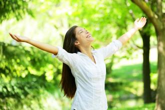 praise-is-a-powerful-spiritual-weapon.jpg